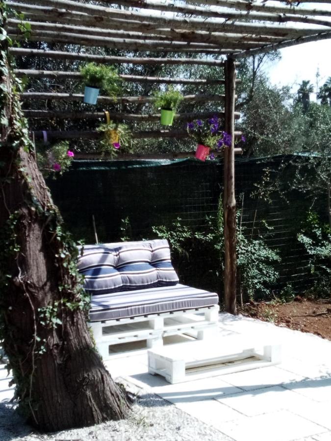 I Fichi Bianchi Bed & Breakfast Cutrofiano Exterior foto