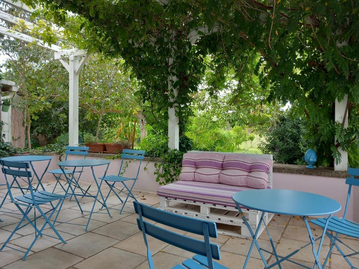 I Fichi Bianchi Bed & Breakfast Cutrofiano Exterior foto